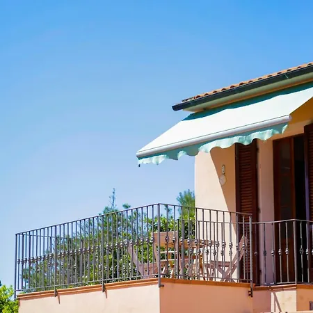 Patresi Mare Appartement *